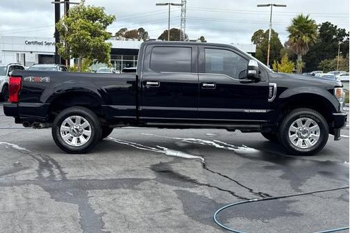 2022 Ford F-250 PLATINUM