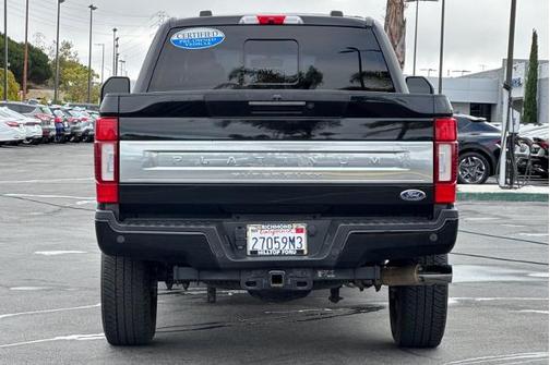 2022 Ford F-250 PLATINUM