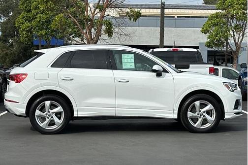 2019 Audi Q3 2.0T QUATTRO PREMIUM