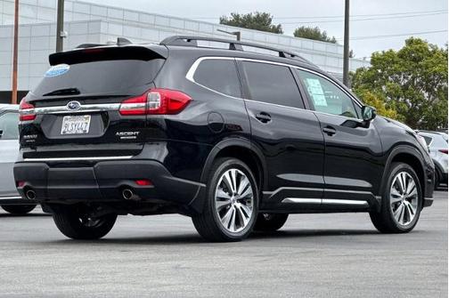2021 Subaru Ascent LIMITED 7-PASSENGER