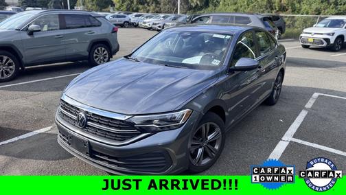 2022 Volkswagen Jetta 1.5T SE