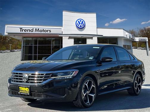 2021 Volkswagen Passat 2.0T R-Line