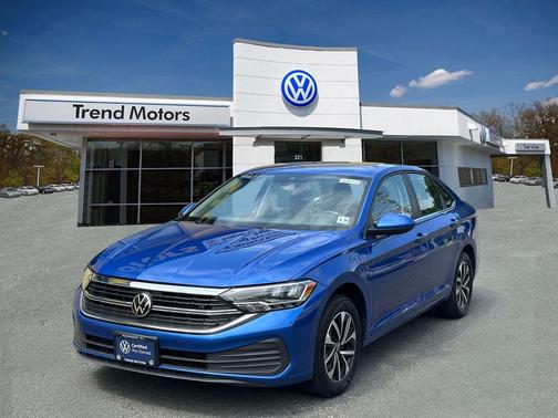 Rising Blue Metallic 2023 Volkswagen Jetta 1.5T S