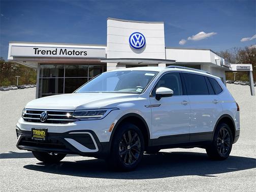 2024 Volkswagen Tiguan 2.0T SE