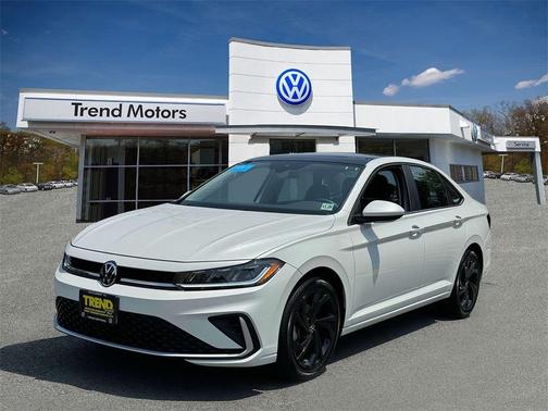 2025 Volkswagen Jetta 1.5T SE