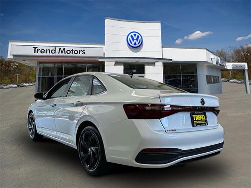 2025 Volkswagen Jetta 1.5T SE