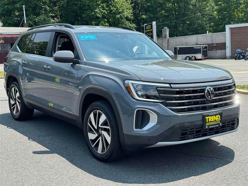 2025 Volkswagen Atlas 2.0T SE