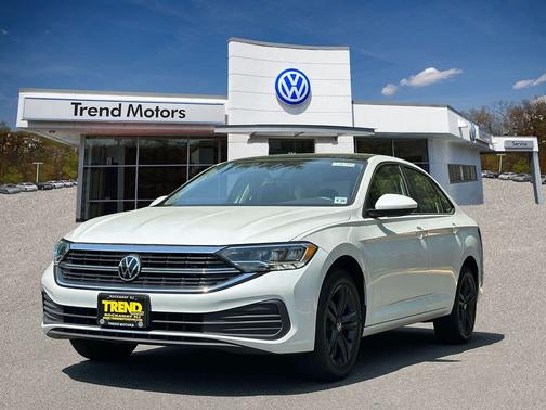 Opal White Pearl Effect 2023 Volkswagen Jetta 1.5T SE