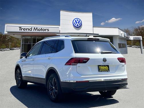 2024 Volkswagen Tiguan 2.0T SE