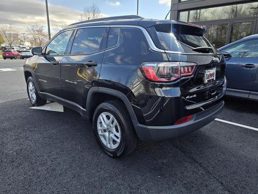 Diamond Black Crystal Pearlcoat 2021 Jeep Compass Sport