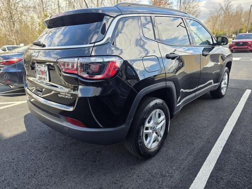 Diamond Black Crystal Pearlcoat 2021 Jeep Compass Sport