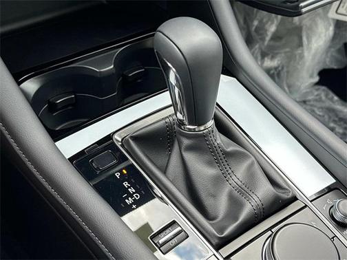 2025 Mazda Mazda3 FWD w/Preferred Package
