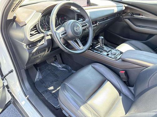 Snowflake White Pearl Mica 2021 Mazda CX-30 Premium Package