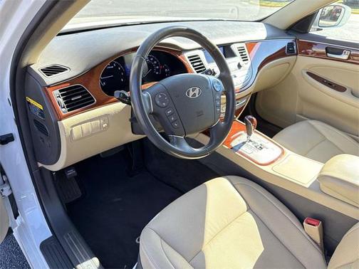 2013 Hyundai Genesis 3.8
