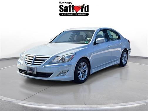 2013 Hyundai Genesis 3.8