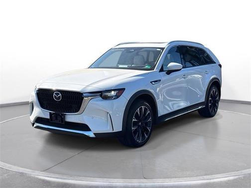 2024 Mazda CX-90 PHEV Premium Plus