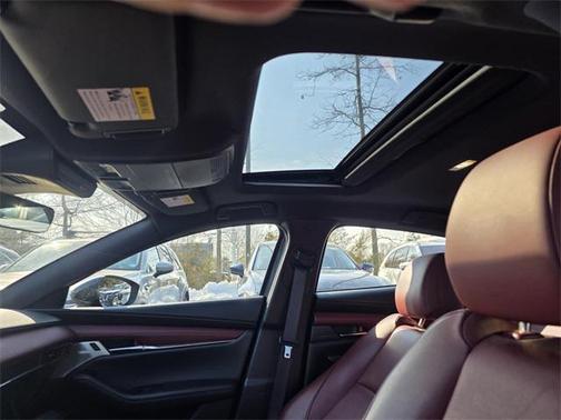 2021 Mazda Mazda3 AWD w/Premium Package