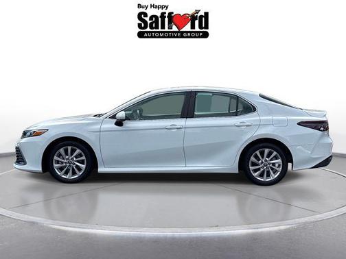 White 2022 Toyota Camry LE