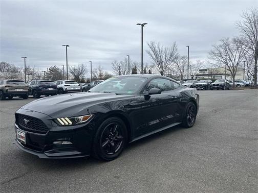 2016 Ford Mustang V6
