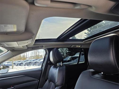 2023 Mazda CX-50 2.5 S Preferred Plus Package