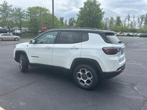 2022 Jeep Compass Trailhawk