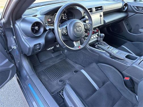 2024 Toyota GR86 Premium