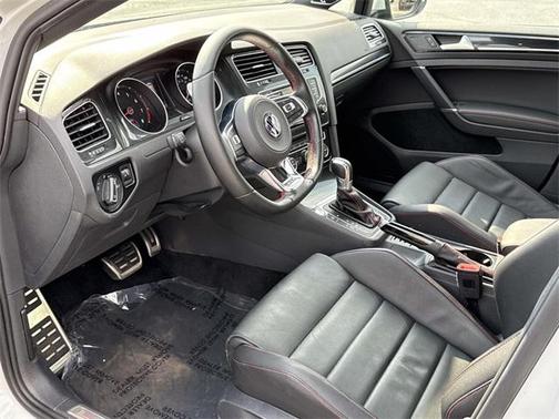 2017 Volkswagen Golf GTI Autobahn 4-Door