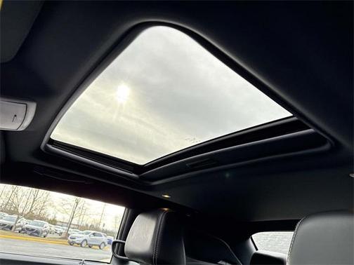 2014 Dodge Challenger SRT8