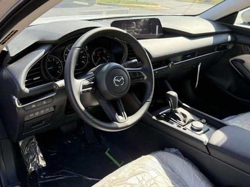 2026 Mazda Mazda3 FWD w/Preferred Package