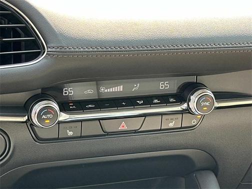 2025 Mazda Mazda3 FWD w/Preferred Package