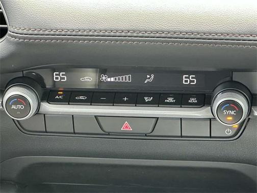 2025 Mazda Mazda3 FWD w/Select Package