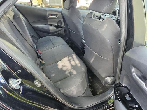 Midnight Black Metallic 2019 Toyota Corolla SE