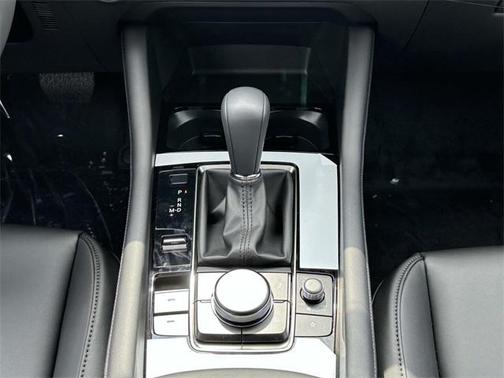 2025 Mazda Mazda3 FWD w/Preferred Package