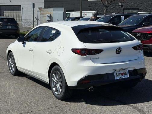 Snowflake White Pearl Mica 2026 Mazda Mazda3 FWD