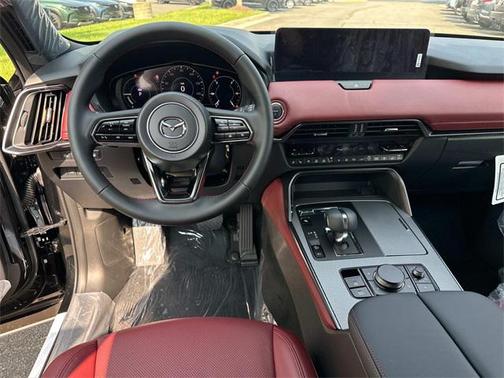 2025 Mazda CX-70 PHEV Premium Plus