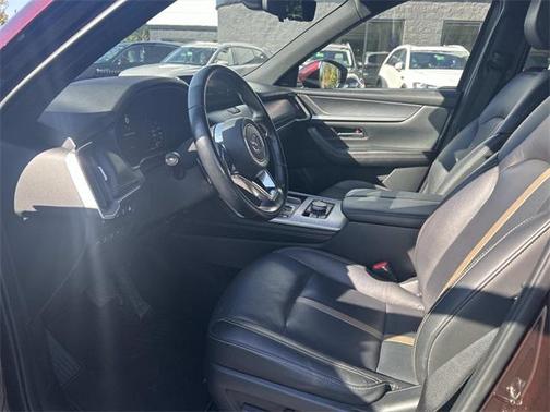 2024 Mazda CX-90 PHEV Premium Plus
