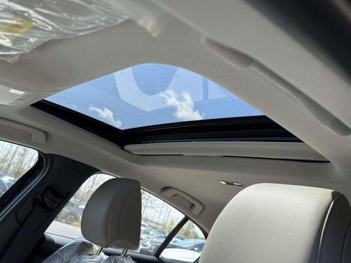 Deep Crystal Blue Mica 2026 Mazda Mazda3 FWD w/Preferred Package