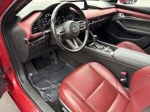 2020 Mazda Mazda3 FWD w/Premium Package