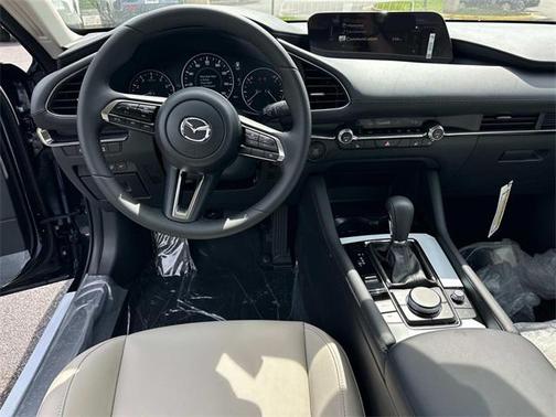 2025 Mazda Mazda3 FWD w/Preferred Package