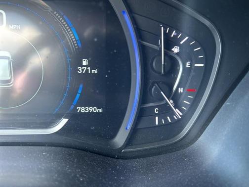 2020 Hyundai SANTA FE SEL 2.4