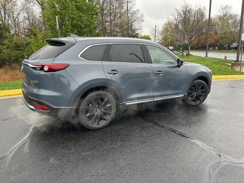 2022 Mazda CX-9 Carbon Edition