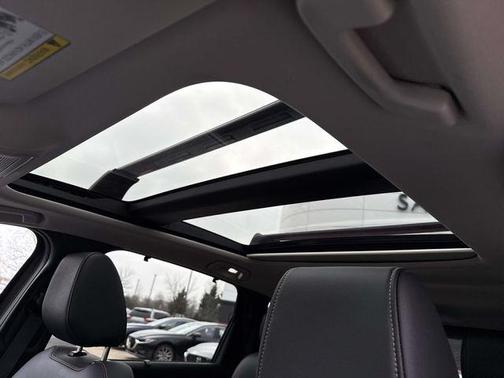 2025 Mazda CX-70 PHEV Premium