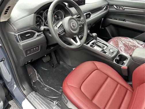2025 Mazda CX-5 Carbon Edition