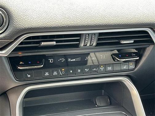 2025 Mazda CX-70 PHEV Premium Package
