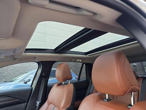 Zircon Sand Metallic 2023 Mazda CX-50 2.5 Turbo Meridian Edition