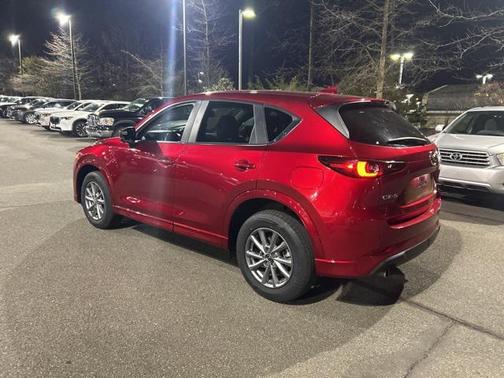 2024 Mazda CX-5 2.5 S Preferred Package