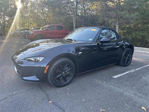 2024 Mazda MX-5 Miata Sport