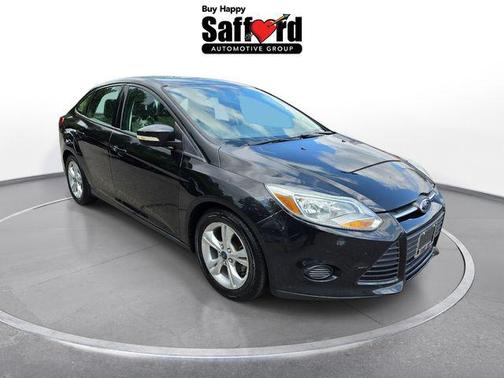 TUXEDO BLACK METALLIC 2014 Ford Focus SE
