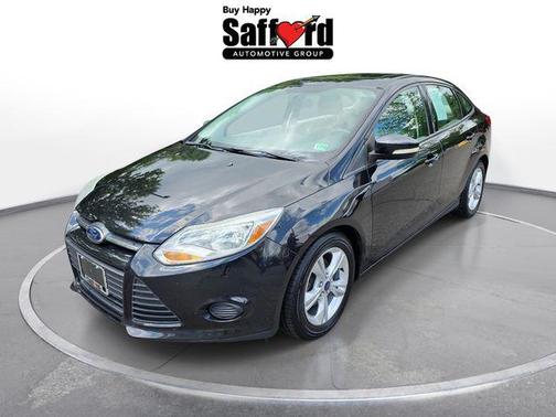 TUXEDO BLACK METALLIC 2014 Ford Focus SE