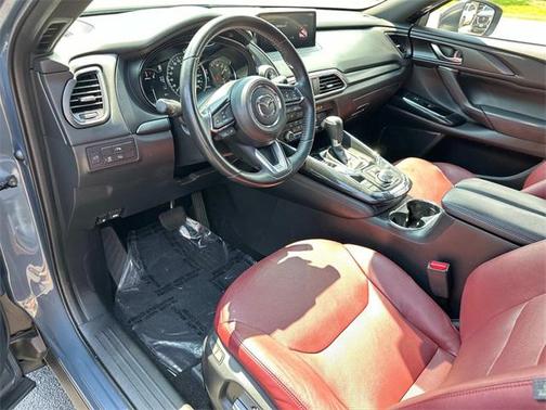 2022 Mazda CX-9 Carbon Edition